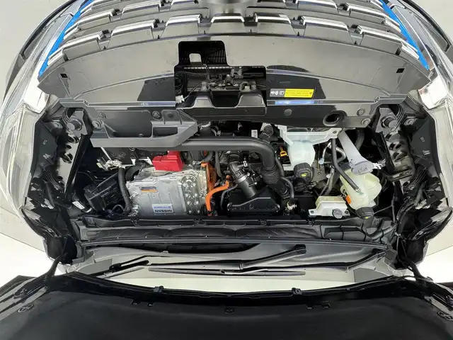 日産 セレナ e－パワー ハイウェイスター V 滋賀県 2021(令3)年 4.5万km ダイヤモンドブラック 純正10インチナビ/・フルセグTV/・Bluetooth/・CD/DVD/全方位ナビ/デジタルインナーミラー/ブラインドスポットモニター/プロパイロット/電子パーキングブレーキ/オートブレーキホールド/両側パワースライドドア/ビルトインETC/スマートキー/前後ソナー/ステアリングリモコン