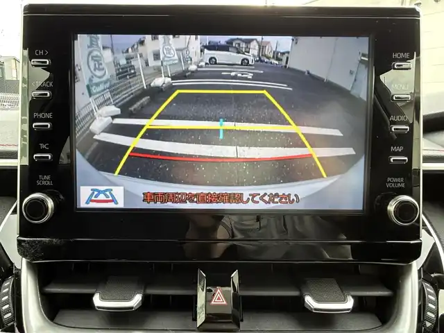 トヨタ カローラ スポーツ ハイブリッドG Z 三重県 2022(令4)年 2.8万km アティチュードブラックマイカ/プラチナホワイトパールマイカ 登録時27507km/ワンオーナー/純正ディスプレイオーディオ/（ＡＭ／ＦＭ/Ｂｌｕｅｔｏｏｔｈ／フルセグＴＶ）/ドライブレコーダー/ビルトインＥＴＣ２．０/バックカメラ/シートヒーター/ＢｒａｋｅＨｏｌｄ機能/クルーズコントロール/禁煙車/レーンキープアシスト/AUTOライト(LED)/フォグランプ(LED)/DUAL AAC/純正フロアマット/純正アルミ/ニー、カーテン、シートクッションエアバッグ/横滑り防止装置/プッシュスタート/電動パーキングブレーキ/ALL PW/電格ミラー