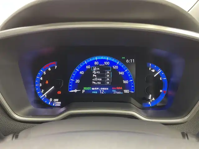 トヨタ カローラ スポーツ ハイブリッドG Z 新潟県 2022(令4)年 2.8万km アティチュードブラックマイカ/プラチナホワイトパールマイカ 登録時27/560km/ワンオーナー/純正ディスプレイオーディオ/　フルセグTV/Bluetooth/AM/FM/プリクラッシュセーフティ/レーントレーシングアシスト/レーンキープアシスト/パーキングサポートブレーキ/ロードサインアシスト/レーダークルーズコントロール/ドライブレコーダー/ビルトインETC2.0/バックモニター/前席シートヒーター/BrakeHold機能/LEDオートライト/オートマチックハイビーム/純正フロアマット/純正アルミホイール/横滑り防止装置/プッシュスタート/電動パーキングブレーキ