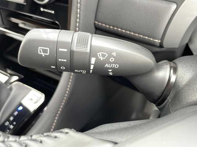 トヨタ アルファード Z 兵庫県 2025(令7)年 0.1万km プラチナホワイトパールマイカ ワンオーナー/保証書・記録簿・取説・有/純正メモリーナビ・フルセグ・BT・FM・AM・HDMI・USB/ETC2.0/バックカメラ/全周囲カメラ/追尾機能付きクルーズコントロール/車線逸脱防止支援システム/衝突被害軽減ブレーキ/クリアランスソナー/パーキングブレーキサポート/ブラインドスポットミラー/ロードサインアシスト/両側パワースライドドア/パワーバックドア/運転席/助手席/セカンドシート/シートクーラー・シートヒーター/ブレーキホールド/電動パーキングブレーキ/ワイヤレス充電器/プッシュスタート/スマートキー×1