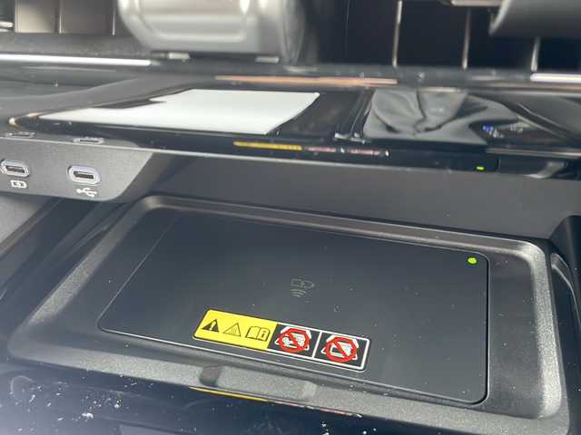 トヨタ アルファード Z 兵庫県 2025(令7)年 0.1万km プラチナホワイトパールマイカ ワンオーナー/保証書・記録簿・取説・有/純正メモリーナビ・フルセグ・BT・FM・AM・HDMI・USB/ETC2.0/バックカメラ/全周囲カメラ/追尾機能付きクルーズコントロール/車線逸脱防止支援システム/衝突被害軽減ブレーキ/クリアランスソナー/パーキングブレーキサポート/ブラインドスポットミラー/ロードサインアシスト/両側パワースライドドア/パワーバックドア/運転席/助手席/セカンドシート/シートクーラー・シートヒーター/ブレーキホールド/電動パーキングブレーキ/ワイヤレス充電器/プッシュスタート/スマートキー×1