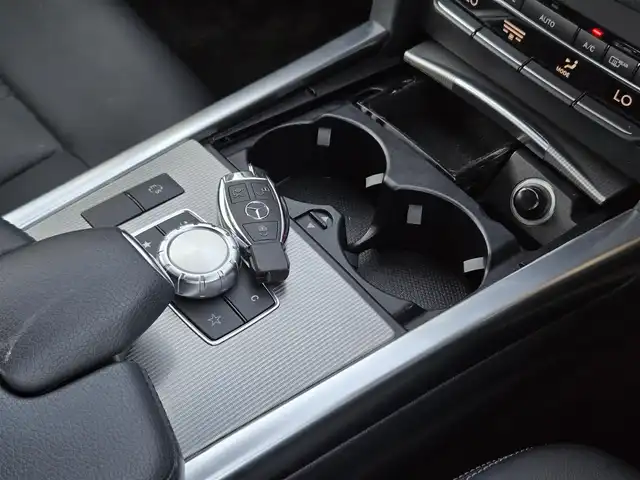 メルセデス・ベンツ Ｅ３００ アバンギャルド 鹿児島県 2015(平27)年 3.9万km イリジウムシルバー ディストロニックプラス　/全席シートヒーター　/D+N席パワーシート/ＥＴＣ　/パドルシフト　/ＭＴモード付きＡＴ　/純正ＨＤＤナビ　/Ｂｌｕｅｔｏｏｔｈオーディオ　/フルセグテレビ　/レザーシート　/純正アルミホイール（１７インチ）/プッシュスタート/スマートキー/前後コーナーセンサー/カーテンエアバッグ/エアバッグ(W+サイド)