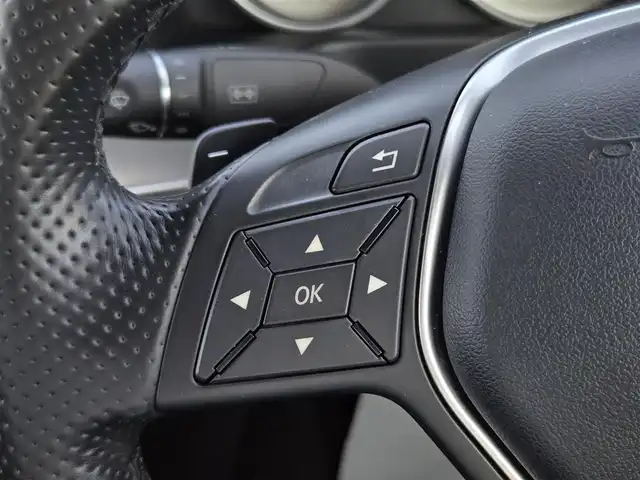 メルセデス・ベンツ Ｅ３００ アバンギャルド 鹿児島県 2015(平27)年 3.9万km イリジウムシルバー ディストロニックプラス　/全席シートヒーター　/D+N席パワーシート/ＥＴＣ　/パドルシフト　/ＭＴモード付きＡＴ　/純正ＨＤＤナビ　/Ｂｌｕｅｔｏｏｔｈオーディオ　/フルセグテレビ　/レザーシート　/純正アルミホイール（１７インチ）/プッシュスタート/スマートキー/前後コーナーセンサー/カーテンエアバッグ/エアバッグ(W+サイド)