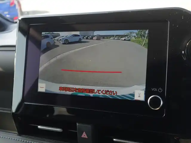 トヨタ ヴォクシー ハイブリッド S－Z 山形県 2024(令6)年 0.5万km ホワイトパールクリスタルシャイン トヨタセーフティセンス/純正フリップダウンモニター (V13T-R72R)/純正ディスプレイオーディオ/　　【BT USB AM/FM Miracast】/バックカメラ/両側パワースライドドア/レーダークルーズコントロール/LEDオートヘッドライト/ハーフレザーシート/シートヒーター/純正17インチアルミホイール/コーナーセンサー/アイドリングストップ/ステアリングスイッチ/電動格納ウィンカーミラー/BSM/フロアマット/スマートキー/ETC2.0