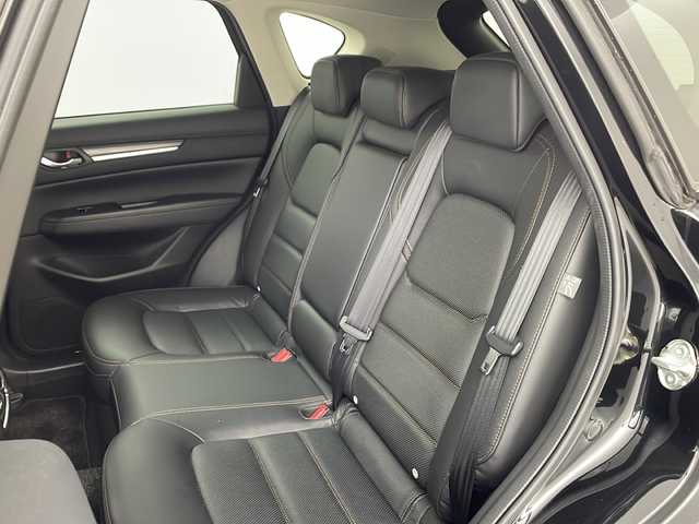マツダ ＣＸ－５ XD Lパッケージ 兵庫県 2017(平29)年 5.9万km ジェットブラックマイカ ・純正ナビ/Bluetooth/CD/DVD/TV/USB/・バック、サイドカメラ/・衝突軽減ブレーキ/・レーンキープアシスト/・レーダークルーズコントロール/・パーキングセンサー/・オートマチックハイビーム/・ヘッドアップディスプレイ/・電動パーキングブレーキ/・オートホールドブレーキ/・ステアリングスイッチ/・ステアリングヒーター/・純正フロアマット/・パワーバックドア/・革シート/・パワーシート/・シートヒーター/・純正19インチアルミホイール/・ETC/・スペアキー/・取扱説明書/・保証書