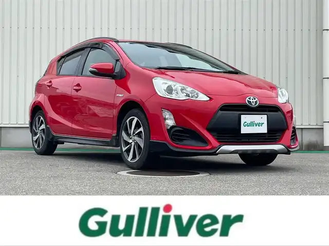 トヨタ アクア X－URBAN ソリッド 富山県 2016(平28)年 5.2万km スーパーレッドⅤ 社外ナビ／/フルセグＴＶ／/Ｂｌｕｅｔｏｏｔｈ／/ＤＶＤ再生／/Ｂカメラ／/ビルトインＥＴＣ／/ハーフレザーシート//前席シートヒーター／/ステアリングスイッチ／/衝突軽減ブレーキ／/オートマチックハイビーム／/レーンディパーチャーアラート//オートライト//ルーフレール/