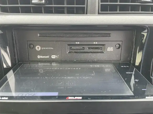 トヨタ アクア X－URBAN ソリッド 富山県 2016(平28)年 5.2万km スーパーレッドⅤ 社外ナビ／/フルセグＴＶ／/Ｂｌｕｅｔｏｏｔｈ／/ＤＶＤ再生／/Ｂカメラ／/ビルトインＥＴＣ／/ハーフレザーシート//前席シートヒーター／/ステアリングスイッチ／/衝突軽減ブレーキ／/オートマチックハイビーム／/レーンディパーチャーアラート//オートライト//ルーフレール/