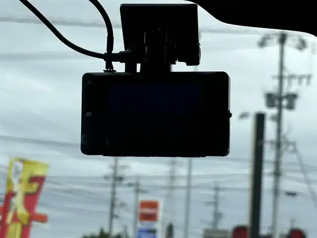 スズキ ソリオ バンディット HV MV 愛知県 2020(令2)年 6.1万km スピーディーブルーM /禁煙//ディーラー整備記録簿R7//純正ナビ/フルセグ/BT/CD/DVD/MSV//全方位カメラ/前後ドラレコ/ビルトインETC2.0//革巻きステアリング/ステアスイッチ/パドルシフト//両側パワースライドドア//ACC/PCS/LDA//横滑り防止//純正15インチAW//プッシュスタート/スマートキー//LEDオートライト/LEDフォグ/LEDルームランプ//リアロールサンシェード//シートバックテーブル//シートリフター//純正フロアマット//純正ドアバイザー//保証書//取扱説明書//スペアスマートキー有り
