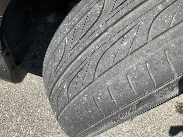 トヨタ クラウン エステート アスリート G 滋賀県 2006(平18)年 8.4万km ブラック ムーンルーフ/BBS19インチホイール（左右色違）/326powerチャクリキダンパー（車高調）/社外リヤバンパー/社外サイドステップ/ロイヤルヘッドライト/ロイヤルグリル/JASMAマフラー/カロッツェリア ウーファー/カロッツェリア  セパレートスピーカー/カロッツェリア  アンプ×2/カロッツェリア  クロスオーバーネットワーク/カロッツェリア HDDナビ/DVD、CD/ETC/黒革レザーシート/前席パワーシート/クルーズコントロール/スペアキー有り