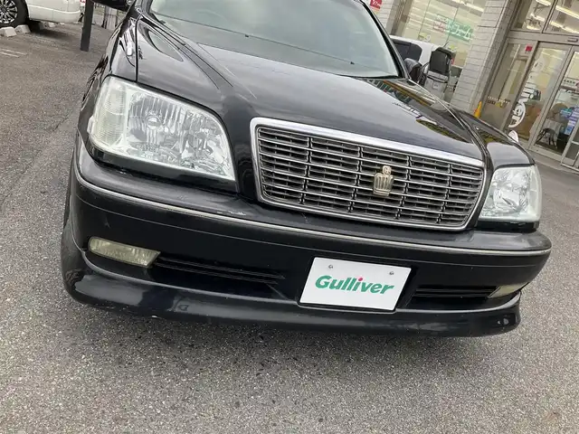 トヨタ クラウン エステート アスリート G 滋賀県 2006(平18)年 8.4万km ブラック ムーンルーフ/BBS19インチホイール（左右色違）/326powerチャクリキダンパー（車高調）/社外リヤバンパー/社外サイドステップ/ロイヤルヘッドライト/ロイヤルグリル/JASMAマフラー/カロッツェリア ウーファー/カロッツェリア  セパレートスピーカー/カロッツェリア  アンプ×2/カロッツェリア  クロスオーバーネットワーク/カロッツェリア HDDナビ/DVD、CD/ETC/黒革レザーシート/前席パワーシート/クルーズコントロール/スペアキー有り