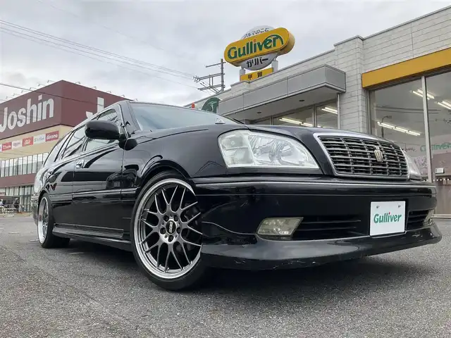 トヨタ クラウン エステート アスリート G 滋賀県 2006(平18)年 8.4万km ブラック ムーンルーフ/BBS19インチホイール（左右色違）/326powerチャクリキダンパー（車高調）/社外リヤバンパー/社外サイドステップ/ロイヤルヘッドライト/ロイヤルグリル/JASMAマフラー/カロッツェリア ウーファー/カロッツェリア  セパレートスピーカー/カロッツェリア  アンプ×2/カロッツェリア  クロスオーバーネットワーク/カロッツェリア HDDナビ/DVD、CD/ETC/黒革レザーシート/前席パワーシート/クルーズコントロール/スペアキー有り