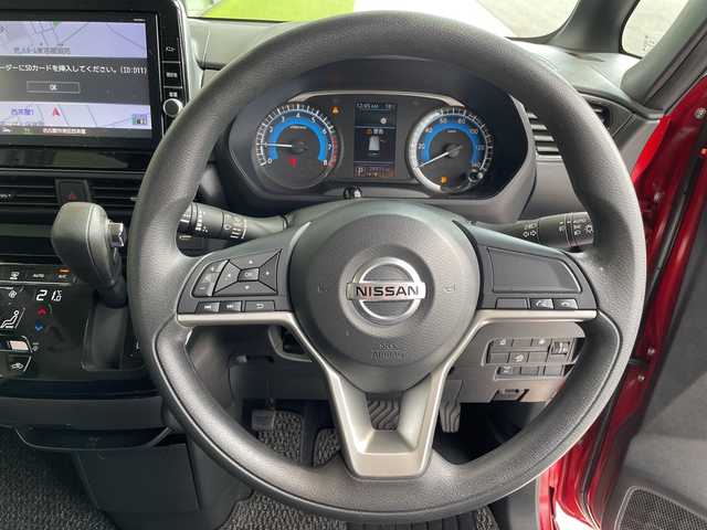 日産 ルークス ハイウェイスター X 愛知県 2021(令3)年 2.5万km スパークリングレッドM 純正9型ナビ/全方位カメラ/片側パワースライド/バックカメラ/ハンズフリースライドドア/コーナーセンサー/純正アルミホイール/LEDヘッドライト/ドライブレコーダー/ETC/衝突軽減システム/フルセグ/CD DVD/Bluetooth/ステアリングスイッチ/スマートキー/プッシュスタート