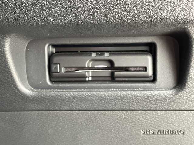 日産 ルークス ハイウェイスター X 愛知県 2021(令3)年 2.5万km スパークリングレッドM 純正9型ナビ/全方位カメラ/片側パワースライド/バックカメラ/ハンズフリースライドドア/コーナーセンサー/純正アルミホイール/LEDヘッドライト/ドライブレコーダー/ETC/衝突軽減システム/フルセグ/CD DVD/Bluetooth/ステアリングスイッチ/スマートキー/プッシュスタート