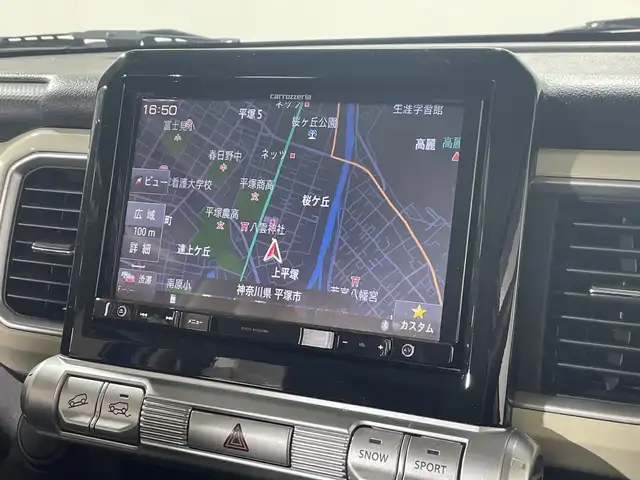 スズキ クロスビー HYBRID MZ 神奈川県 2017(平29)年 5万km スピーディーブルーメタリック/ブラック2トーンルーフ 4WD/ディーラーオプション8インチナビ【AVIC-RL901ZS】/AM　FM　フルセグ　DVD　CD SD　USB　MSV　Bluetooth/バックカメラ/ETC/デュアルセンサーブレーキサポート/クルーズコントロール/運転席シートヒーター/社外前後ドライブレコーダー【DRV-MR480】/ETC/シートバックテーブル/スマートキー/取扱説明書/フロアマット/LEDヘッドライト/オートライト/社外15インチアルミ/マッドテレーンタイヤ/ドアバイザー/誤発進抑制機能/車線逸脱警報機能/ふらつき警報機能/先行車発進お知らせ機能/ハイビームアシスト/後退時ブレーキサポート