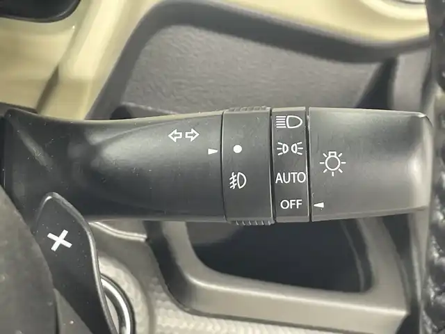 スズキ クロスビー HYBRID MZ 神奈川県 2017(平29)年 5万km スピーディーブルーメタリック/ブラック2トーンルーフ 4WD/ディーラーオプション8インチナビ【AVIC-RL901ZS】/AM　FM　フルセグ　DVD　CD SD　USB　MSV　Bluetooth/バックカメラ/ETC/デュアルセンサーブレーキサポート/クルーズコントロール/運転席シートヒーター/社外前後ドライブレコーダー【DRV-MR480】/ETC/シートバックテーブル/スマートキー/取扱説明書/フロアマット/LEDヘッドライト/オートライト/社外15インチアルミ/マッドテレーンタイヤ/ドアバイザー/誤発進抑制機能/車線逸脱警報機能/ふらつき警報機能/先行車発進お知らせ機能/ハイビームアシスト/後退時ブレーキサポート