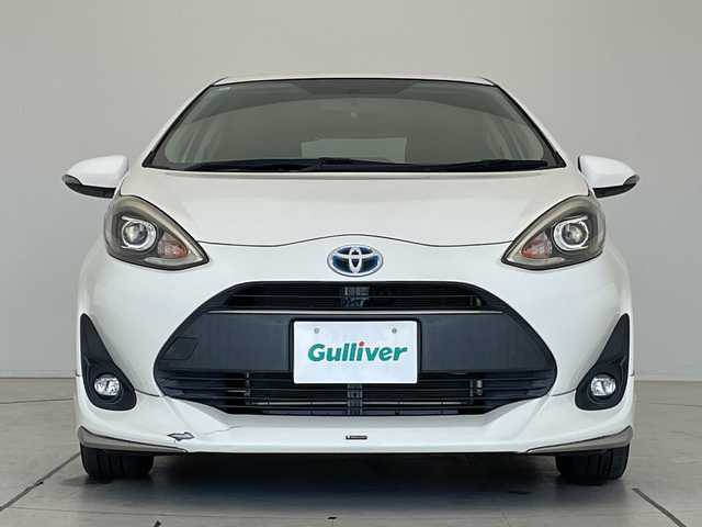 トヨタ アクア S 愛知県 2017(平29)年 4.1万km スーパーホワイトⅡ モデリスタエアロ/SDナビ/バックカメラ/アルミホイール/ETC/LEDヘッドライト/Bluetooth/CD DVD/ステアリングスイッチ/スマートキー/プッシュスタート