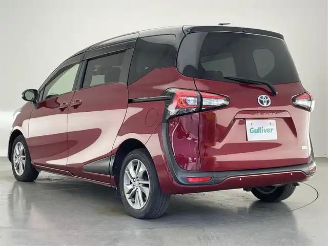 トヨタ シエンタ ハイブリッド G クエロ 愛知県 2021(令3)年 3万km ブラックマイカ/センシュアルレッドマイカ 純正９型ナビ　バックカメラ　禁煙車　セーフティセンス　衝突軽減装置　クルコン　前後ドラレコ　純正１５インチＡＷ　両側パワースライドドア　ＬＥＤオートライト　フォグランプ　コーナーセンサー　フォグランプ