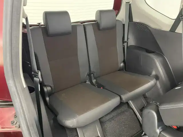 トヨタ シエンタ ハイブリッド G クエロ 愛知県 2021(令3)年 3万km ブラックマイカ/センシュアルレッドマイカ 純正９型ナビ　バックカメラ　禁煙車　セーフティセンス　衝突軽減装置　クルコン　前後ドラレコ　純正１５インチＡＷ　両側パワースライドドア　ＬＥＤオートライト　フォグランプ　コーナーセンサー　フォグランプ