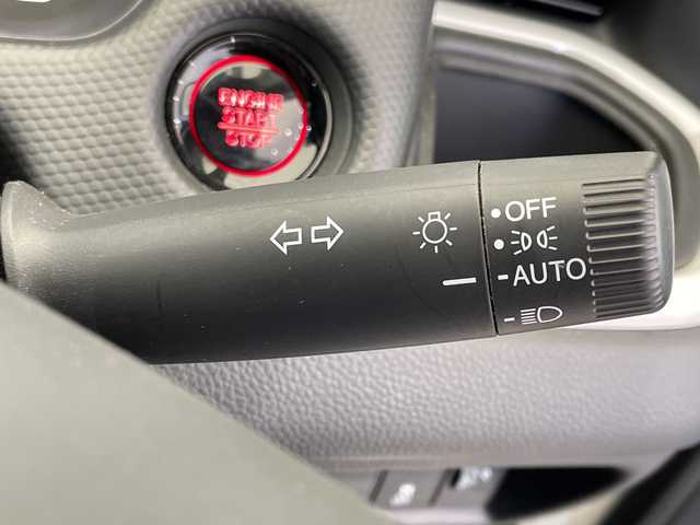 ホンダ フィット ベーシック 栃木県 2020(令2)年 1.4万km タフタホワイトⅢ メモリナビ/(CD/Bluetooth/MSV/SD/AUX/USB)/ホンダセンシング/前後コーナーセンサー/ETC/禁煙車/オートライト/HIDヘッドライト/横滑り防止装置/スマートキー/プッシュスタート/アイドリングストップ/ステアリングスイッチ/ウィンカーミラー