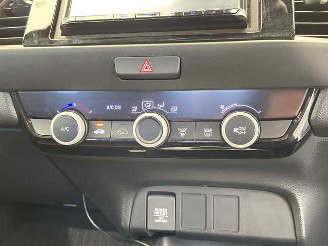 ホンダ フィット ベーシック 栃木県 2020(令2)年 1.4万km タフタホワイトⅢ メモリナビ/(CD/Bluetooth/MSV/SD/AUX/USB)/ホンダセンシング/前後コーナーセンサー/ETC/禁煙車/オートライト/HIDヘッドライト/横滑り防止装置/スマートキー/プッシュスタート/アイドリングストップ/ステアリングスイッチ/ウィンカーミラー