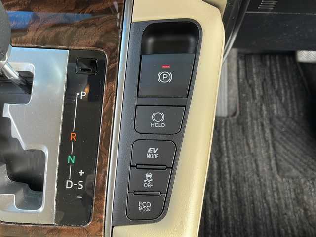 トヨタ アルファードハイブリット X 岩手県 2021(令3)年 4.5万km ラグジュアリーホワイトパールクリスタルシャインガラスフレーク ４ＷＤ メモリナビ BT CD/DVD再生 USB フルセグ バックカメラ 両側パワスラ オートLEDライト レーダークルコン  レーンキープ 100V充電 ETC 16インチアルミ スマートキー