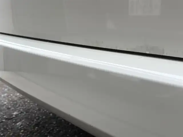 日産 セレナ ハイウェイスター 岩手県 2014(平26)年 8.1万km ブリリアントホワイトパール 禁煙車/4WD/両側パワースライドドア/2列目サンシェード/クルーズコントロール/純正ナビ/→フルセグTV/Bluetooth/CD/DVD/FM/AM/バックカメラ/レーンキープアシスト/横滑り防止装置/オートライト/LEDヘッドライト/フォグライト/〇プッシュスタート/〇電動格納ミラー/〇ウィンカーミラー/〇ドアバイザー/〇フロアマット/〇シガーソケット/〇スマートキー/スペアキー/ビルトインETC