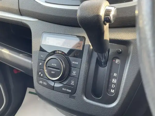 スズキ ワゴンＲ スティングレー T 佐賀県 2013(平25)年 12.6万km ブルーイッシュブラックパール3 社外SDナビゲーション/・フルセグTV/CD/DVD/SD/Bluetooth/アイドリングストップ/ISOFIX対応/パドルシフト/革巻きステアリング/ステアリングリモコン/純正15インチアルミホイール/純正キセノンヘッドライト/純正LEDフォグランプ/純正フロアマット/新車保証書/取扱説明書/スペアキー１本