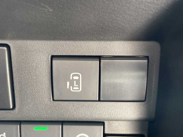 スズキ ソリオ HV MX 愛知県 2023(令5)年 2.3万km スーパーブラックパール スマートアシストIII　/電動スライドドア　/レーダークルーズコントロール　/シートヒーター　/コーナーセンサー　/純正ＡＷ　/ＬＥＤヘッドライト　/オートマチックハイビーム　/ステアリングスイッチ　/プッシュスタート