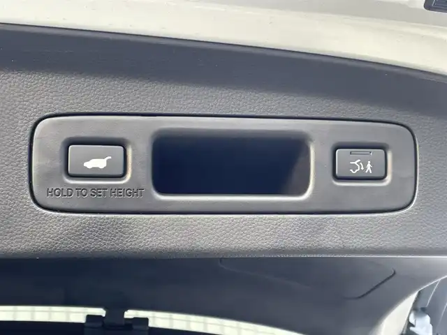 ホンダ ヴェゼル ハイブリッド e:HEV Z 福岡県 2021(令3)年 2.9万km パール ・ホンダコネクトディスプレー /・ホンダセンシング ACC/LDA/CMBS /・BSM  /・Bカメラ /・D/N席シートヒーター /・ステアリングヒーター /・ワイヤレス充電 /・パワーバックドア /・パドルシフト /・ドライブモードセレクト/・電格ミラー/・スマートキー/プッシュスタート/・ETC2.0