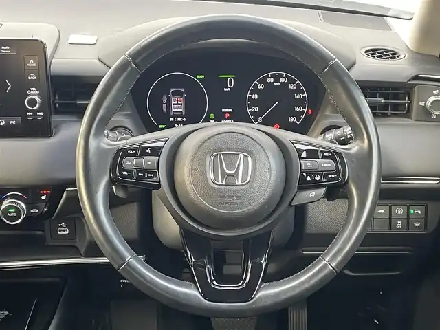 ホンダ ヴェゼル ハイブリッド e:HEV Z 福岡県 2021(令3)年 2.9万km パール ・ホンダコネクトディスプレー /・ホンダセンシング ACC/LDA/CMBS /・BSM  /・Bカメラ /・D/N席シートヒーター /・ステアリングヒーター /・ワイヤレス充電 /・パワーバックドア /・パドルシフト /・ドライブモードセレクト/・電格ミラー/・スマートキー/プッシュスタート/・ETC2.0