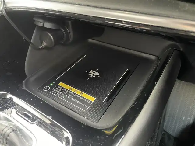 ホンダ ヴェゼル ハイブリッド e:HEV Z 福岡県 2021(令3)年 2.9万km パール ・ホンダコネクトディスプレー /・ホンダセンシング ACC/LDA/CMBS /・BSM  /・Bカメラ /・D/N席シートヒーター /・ステアリングヒーター /・ワイヤレス充電 /・パワーバックドア /・パドルシフト /・ドライブモードセレクト/・電格ミラー/・スマートキー/プッシュスタート/・ETC2.0