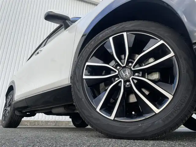 ホンダ ヴェゼル ハイブリッド e:HEV Z 福岡県 2021(令3)年 2.9万km パール ・ホンダコネクトディスプレー /・ホンダセンシング ACC/LDA/CMBS /・BSM  /・Bカメラ /・D/N席シートヒーター /・ステアリングヒーター /・ワイヤレス充電 /・パワーバックドア /・パドルシフト /・ドライブモードセレクト/・電格ミラー/・スマートキー/プッシュスタート/・ETC2.0