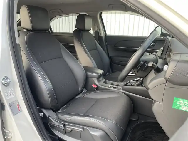 ホンダ ヴェゼル ハイブリッド e:HEV Z 福岡県 2021(令3)年 2.9万km パール ・ホンダコネクトディスプレー /・ホンダセンシング ACC/LDA/CMBS /・BSM  /・Bカメラ /・D/N席シートヒーター /・ステアリングヒーター /・ワイヤレス充電 /・パワーバックドア /・パドルシフト /・ドライブモードセレクト/・電格ミラー/・スマートキー/プッシュスタート/・ETC2.0