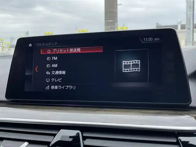 車両画像10