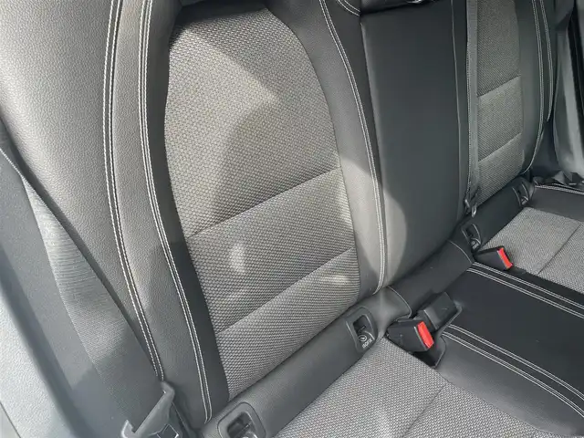 メルセデス・ベンツ ＣＬＡ１８０ Sブレイク AMG スタイル 福島県 2018(平30)年 5.1万km ポーラホワイト アダプティブクルーズコントロール/ブラインドスポットモニター/ハーフレザーシート(ブラック)/シートヒーター(前席)/純正ナビ(BT/USB/CD/DVD)/フルセグTV/バックカメラ/純正18AW/LEDオートハイビーム/ETC/ドライブレコーダー(前方のみ)/パドルシフト/アンビエントライト/純正フロアマット/取扱説明書/保証書/スペアキー