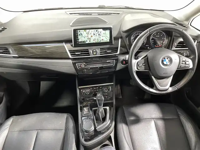 ＢＭＷ ２１８ｄ グランツアラー ラグジュアリー 千葉県 2018(平30)年 5.6万km サファイアブラックP 純正ナビ/ETC/バックカメラ/レザーシート/パワーシート/シートヒーター/パワーバックドア/サンルーフ/ルーフレール/LEDへッドライト