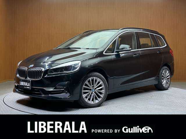 ＢＭＷ ２１８ｄ グランツアラー ラグジュアリー 千葉県 2018(平30)年 5.6万km サファイアブラックP 後期型　/パノラマＳＲ　/黒革シート　/純正ナビ　/バックカメラ　/衝突軽減ブレーキ　/パワーシート　/シートヒーター　/コンフォートアクセス　/パワーバックドア　/ＬＥＤヘッドライト　/ＥＴＣ