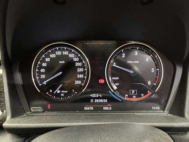 ＢＭＷ ２１８ｄ グランツアラー ラグジュアリー 千葉県 2018(平30)年 5.6万km サファイアブラックP 後期型　/パノラマＳＲ　/黒革シート　/純正ナビ　/バックカメラ　/衝突軽減ブレーキ　/パワーシート　/シートヒーター　/コンフォートアクセス　/パワーバックドア　/ＬＥＤヘッドライト　/ＥＴＣ