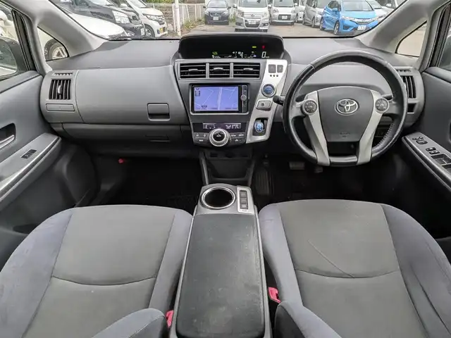 トヨタ プリウス α S ツーリングセレクション 栃木県 2013(平25)年 10.2万km ホワイトパールクリスタルシャイン (株)IDOMが運営する【じしゃロン宇都宮店】の自社ローン対象車両になります。こちらは現金またはオートローンご利用時の価格です。自社ローンご希望の方は別途その旨お申付け下さい/純正SDナビ/CD/DVD/BT/TV/ガラスルーフ/バックカメラ/ETC/プッシュスタート/スマートキー/ヘッドライトウォッシャー/純正17インチAW/フォグランプ/ドアミラーウインカー