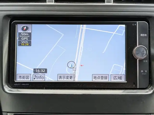 トヨタ プリウス α S ツーリングセレクション 栃木県 2013(平25)年 10.2万km ホワイトパールクリスタルシャイン (株)IDOMが運営する【じしゃロン宇都宮店】の自社ローン対象車両になります。こちらは現金またはオートローンご利用時の価格です。自社ローンご希望の方は別途その旨お申付け下さい/純正SDナビ/CD/DVD/BT/TV/ガラスルーフ/バックカメラ/ETC/プッシュスタート/スマートキー/ヘッドライトウォッシャー/純正17インチAW/フォグランプ/ドアミラーウインカー