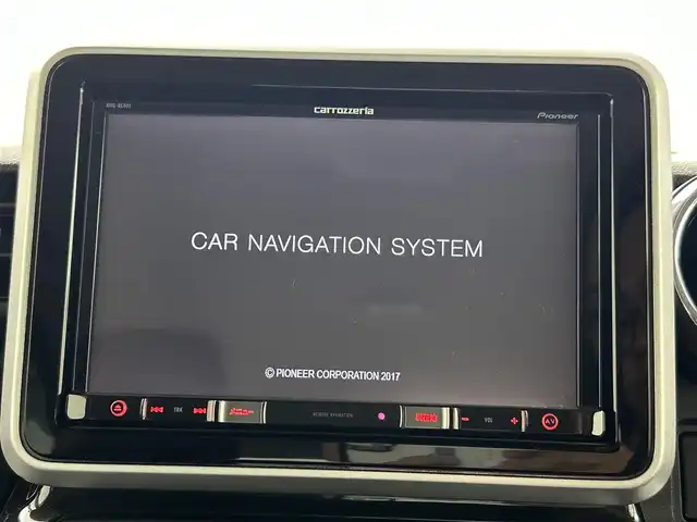 スズキ スペーシア カスタム HYBRID XS ターボ 埼玉県 2018(平30)年 5.2万km ピュアホワイトP 8型ナビ　両側パワースライドドア　ドライブレコーダー　シートヒーター　クルーズコントロール　ＬＥＤヘッドライト　ビルドインＥＴＣ　パドルシフト　フルセグ　ＢＴ　ＣＤ　ＤＶＤ　リアサーキュレーター