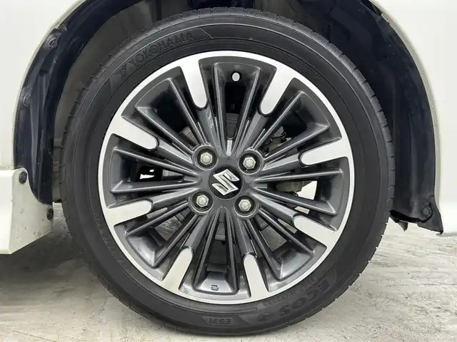 スズキ スペーシア カスタム HYBRID XS ターボ 埼玉県 2018(平30)年 5.2万km ピュアホワイトP 8型ナビ　両側パワースライドドア　ドライブレコーダー　シートヒーター　クルーズコントロール　ＬＥＤヘッドライト　ビルドインＥＴＣ　パドルシフト　フルセグ　ＢＴ　ＣＤ　ＤＶＤ　リアサーキュレーター