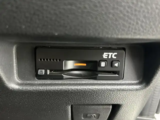 スズキ スペーシア カスタム HYBRID XS ターボ 熊本県 2018(平30)年 5.2万km ピュアホワイトP 禁煙車/純正8インチナビAVIC-RL901（CD・DVD・フルセグ・BT・SD）/純正前方ドライブレコーダー/バックカメラ/両側パワースライドドア/ビルトインETC/後ろのみコーナーセンサー/運転席シートヒーター　/クルーズコントロール/衝突軽減ブレーキ/レーンキープアシスト/横滑り防止/アイドリングストップ/パドルシフト/ハーフレザーシート/純正フロアマット/純正１５インチAW/オートライト/ＬＥＤヘッドライト/フォグランプ/リアサーキュレーター/スマートキー/プッシュスタート