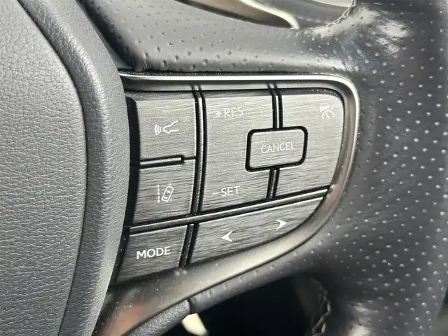 レクサス ＬＳ 500h Fスポーツ 愛知県 2018(平30)年 8.5万km マンガンラスター レクサスセーフティーセンス　/マークレビンソン　/アラウンドビューモニター　/レーダークルーズコントロール　/シーケンシャルLEDライト　/ディライト　/レザーシート　/イージークローザードア　/パワーバックトランク　/純正エアサスペンション　/革巻きステアリング　/全席シートヒーター　/前席エアシート　/メーカーOPナビ　/フルセグTV　/Bluetooth　/CD/DVD　/ETC2.0　/HUD　/BSM　/AUTOハイビーム　