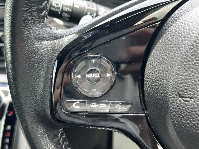 ホンダ Ｎ ＯＮＥ プレミアム ツアラー 山梨県 2022(令4)年 4万km クリスタルブラックパール 純正ナビ/Bluetooth接続/フルセグTV/DVD再生機能あり/バックカメラ/前後ドライブレコーダー/追従式クルーズコントロール/純正ビルトインETC/オートエアコン/ハーフレザーシート/前席シートヒーター/プッシュスタート/スマートキー/電動サイドブレーキ/パドルシフト/純正15インチAW/LEDヘッドライト/オートライト/衝突軽減ブレーキ