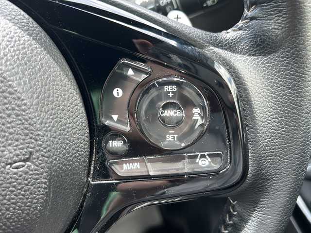 ホンダ Ｎ ＯＮＥ プレミアム ツアラー 山梨県 2022(令4)年 4万km クリスタルブラックパール 純正ナビ/Bluetooth接続/フルセグTV/DVD再生機能あり/バックカメラ/前後ドライブレコーダー/追従式クルーズコントロール/純正ビルトインETC/オートエアコン/ハーフレザーシート/前席シートヒーター/プッシュスタート/スマートキー/電動サイドブレーキ/パドルシフト/純正15インチAW/LEDヘッドライト/オートライト/衝突軽減ブレーキ