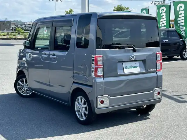 ダイハツ ウェイク L SA Ⅲ 奈良県 2021(令3)年 5.9万km タングステングレーM 両側パワースライドドア/社外ナビ(フルセグTV/CD/DVD/AM・FM/BT/iPod/USB)/ETC/スマートアシストIII/衝突警報機能/衝突回避支援ブレーキ機能/車線逸脱警報機能/誤発進抑制制御機能(前方・後方)/先行車発進お知らせ機能/オートマチックハイビーム/LEDヘッドライト/フォグランプ/アイドリングストップ機能/後席サンシェード/純正14インチアルミホイール/社外フロアマット/ISOFIX/スマートキー
