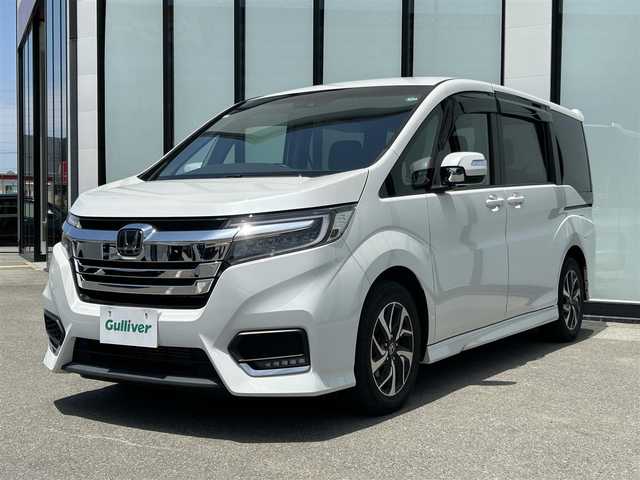 ホンダ ステップワゴン スパーダ ホンダセンシング 大阪府 2021(令3)年 2.2万km プラチナホワイトパール 純正９インチナビ/   フルセグTV/CD/DVD/Bluetooth/USB/バックモニター/衝突軽減ブレーキ/横滑り防止装置/両側パワースライドドア/レーダークルーズコントロール/レーンキープアシスト/パドルシフト/ドライブレコーダー/純正16インチアルミホイール/純正フロアマット/プッシュスタート/スマートキー/ＥＴＣ/ＬＥＤ