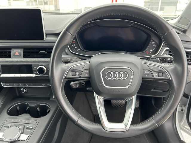 アウディ Ａ４ オールロードクワトロ 東京都 2016(平28)年 4.6万km 白 ４WD/ラグジュアリーパッケージ/マトリクスLEDヘッドライト/純正ナビ（CD/BT/地デジTV)/バックカメラ・全周囲カメラ/黒皮シート/BANG&OLUFSENスピーカー/シートヒーター/ヒーテッドミラー/純正１８インチアルミ/クルーズコントロール/アイドリングストップ/D席パワーシート/ドライブレコーダー（DRY-WiFiV5)/パドルシフト/パワーバックドア/荷室ラゲッジカバー/スペアキー１本/保証書・取説