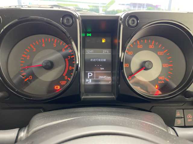 スズキ ジムニー XC 愛知県 2023(令5)年 2.9万km シフォンアイボリーM 7インチSDナビ（あり）/クルーズコントロール/シートヒーター/バックカメラ/純正アルミホイール/LEDヘッドライト/レーンキープアシスト/ダウンヒルアシストコントロール/オートマチックハイビーム/ドライブレコーダー/ETC/衝突被害軽減ブレーキ/ワンセグTV/CD DVD/ステアリングスイッチ/スマートキー/プッシュスタート